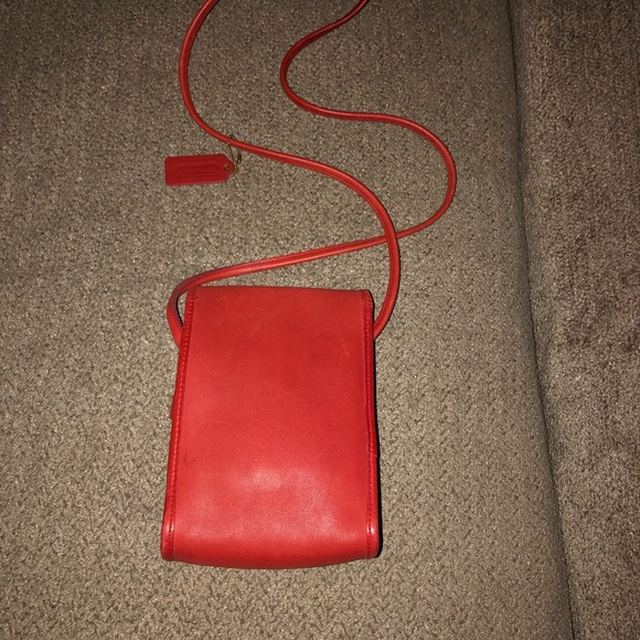 Red Vintage Coach bag - Picture 2 of 6